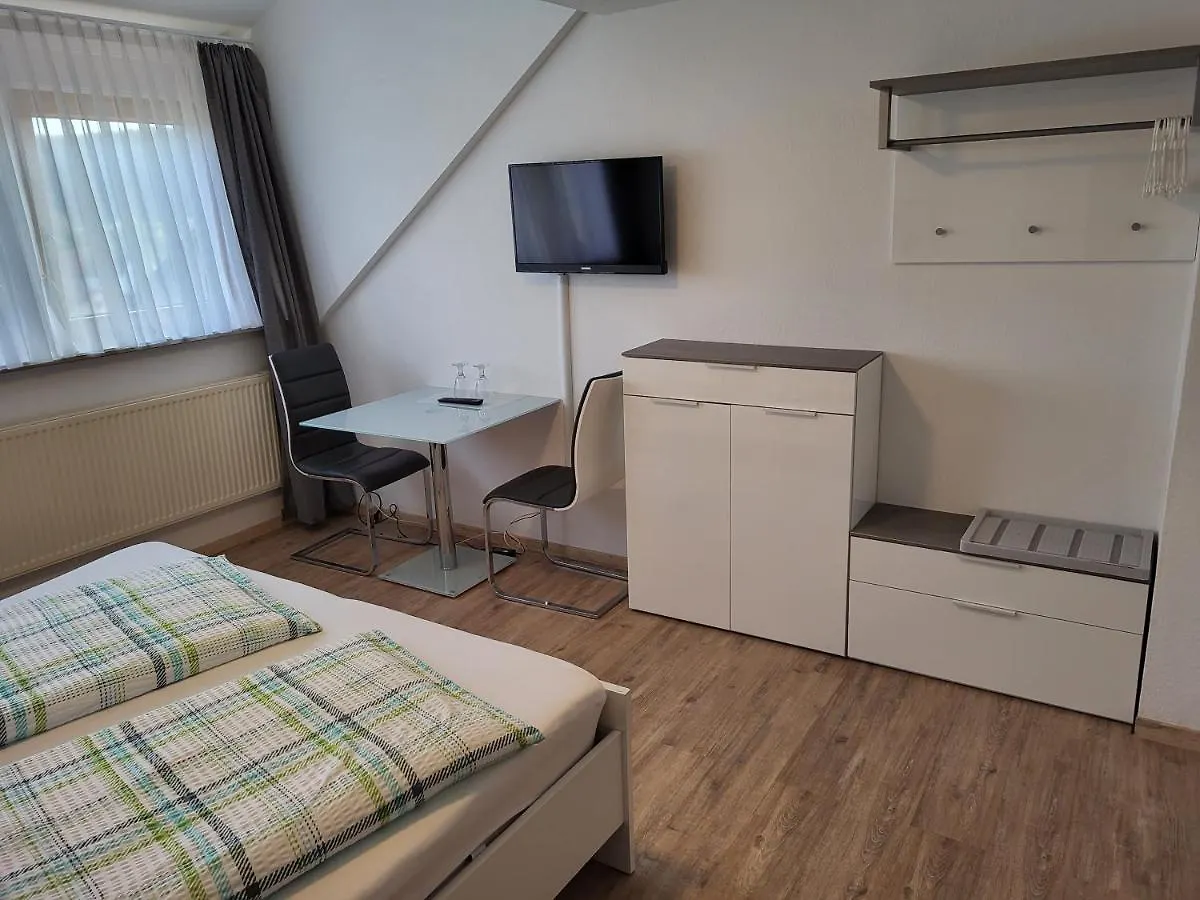 Pension Am Wald Goessweinstein Guest house